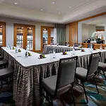 Fairmont Waterfront 